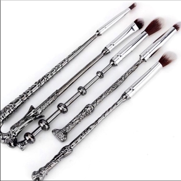 Harry Potter metal Makeup brush set with bag New - Picture 4 of 4